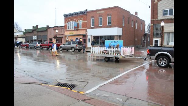 Santa’s choice for best float was Cresco Bank & Trust’s Peter Rabbit. The bank sponsored the movie on Friday afternoon, before the parade.
