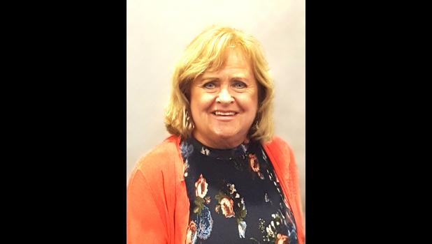 Julie Linderbaum (Miller)